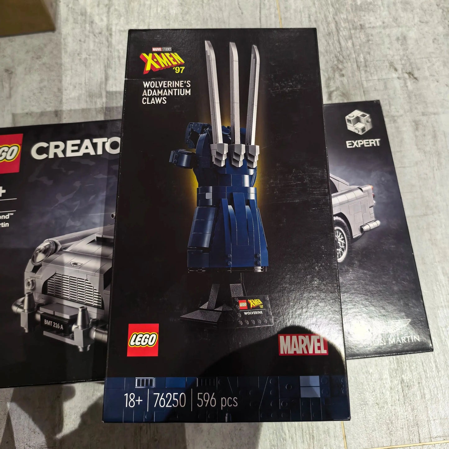 LEGO Marvel 76250 - Adamantiumklauwen van Wolverine uit X-Men '97, 596 onderdelen