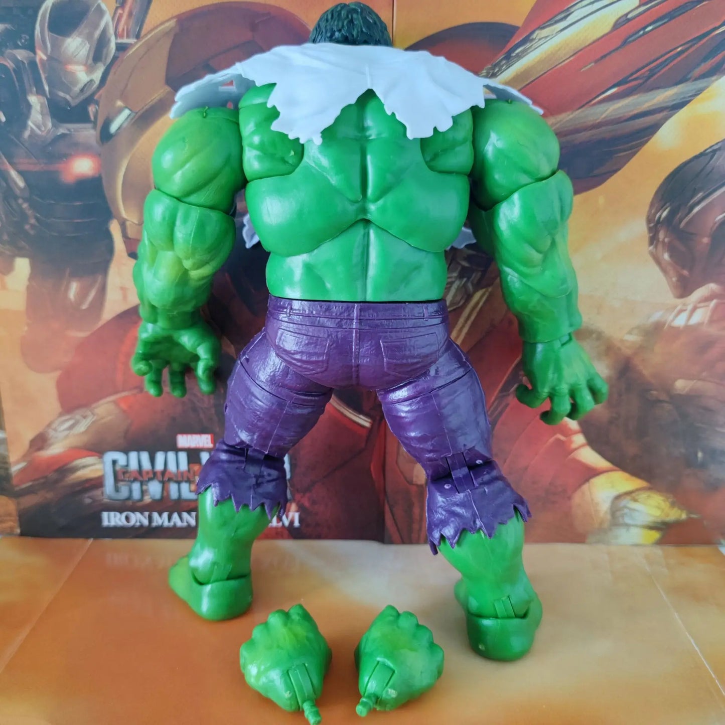 Gearticuleerde Hulk Marvel Legends 80th-figuur - Gescheurd shirt, 20 cm