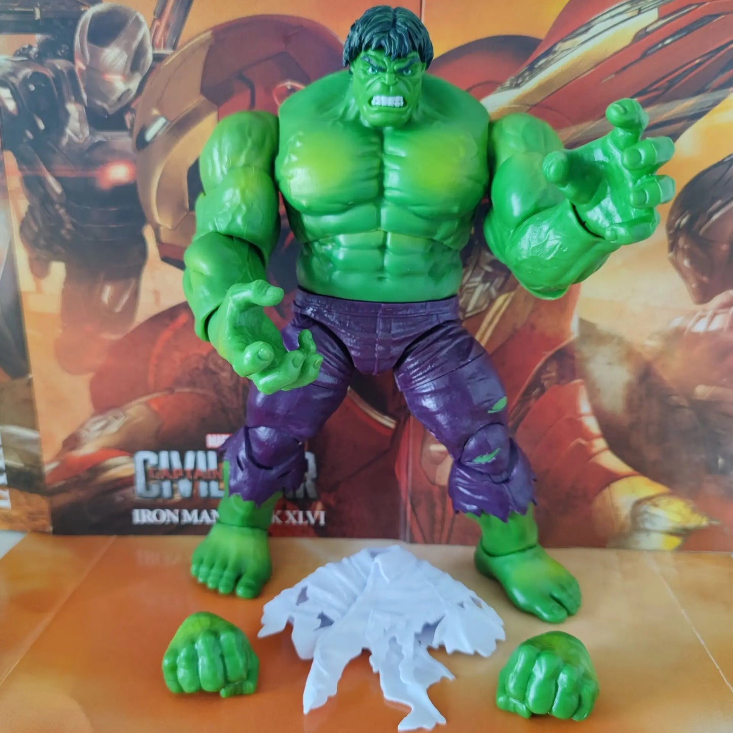 Gearticuleerde Hulk Marvel Legends 80th-figuur - Gescheurd shirt, 20 cm