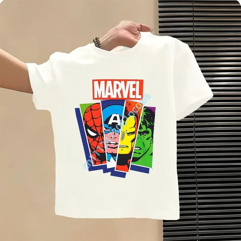 Avengers Marvel T-shirt voor kinderen met portretstrepen - wit
