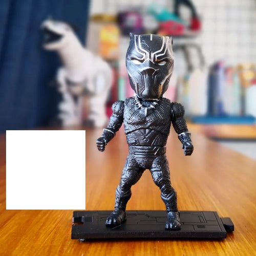 Black Panther-figuurtje - mini-chibi met gebalde vuisten