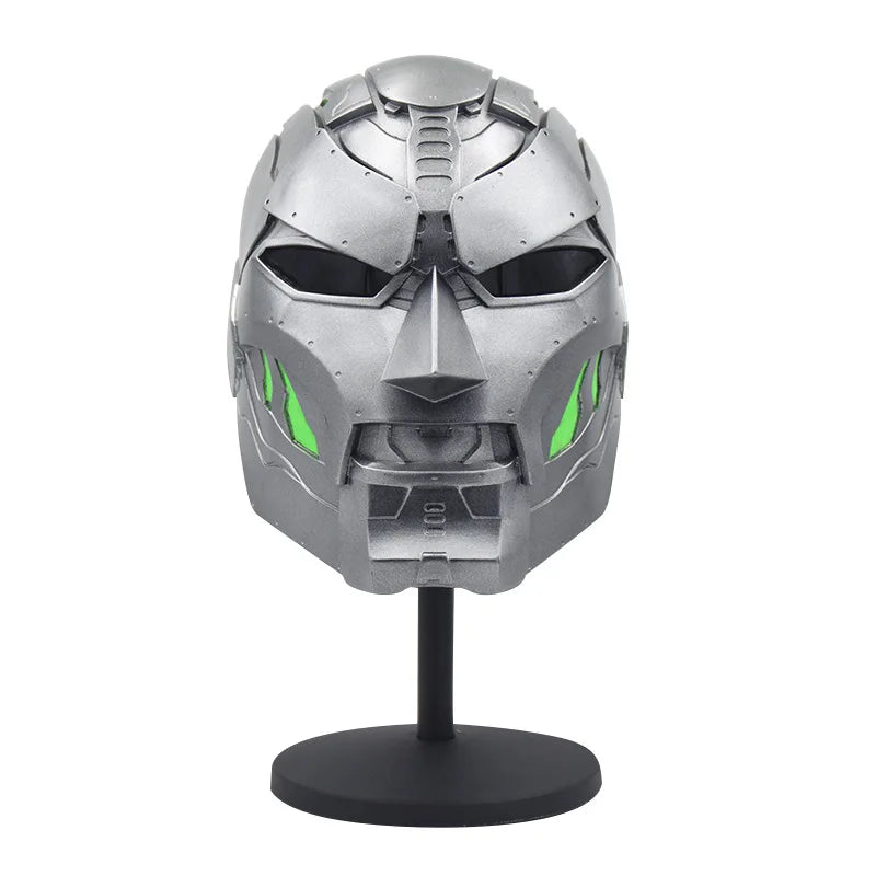 Doctor Doom-masker – metalen zilverkleurige helm met hoekig groen ontwerp