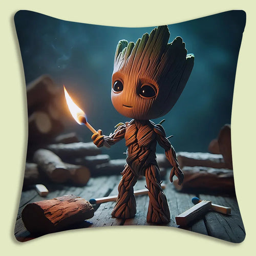 Baby Groot-kussenhoes - brandende lucifer en houtblokken