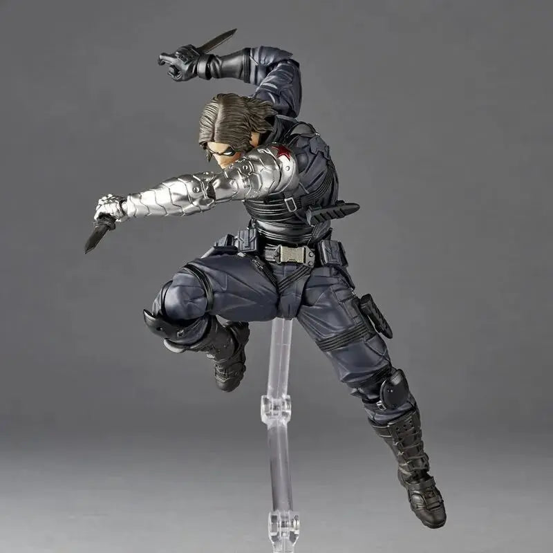 Figurine Winter Soldier - Bras bionique, pose de combat articulée