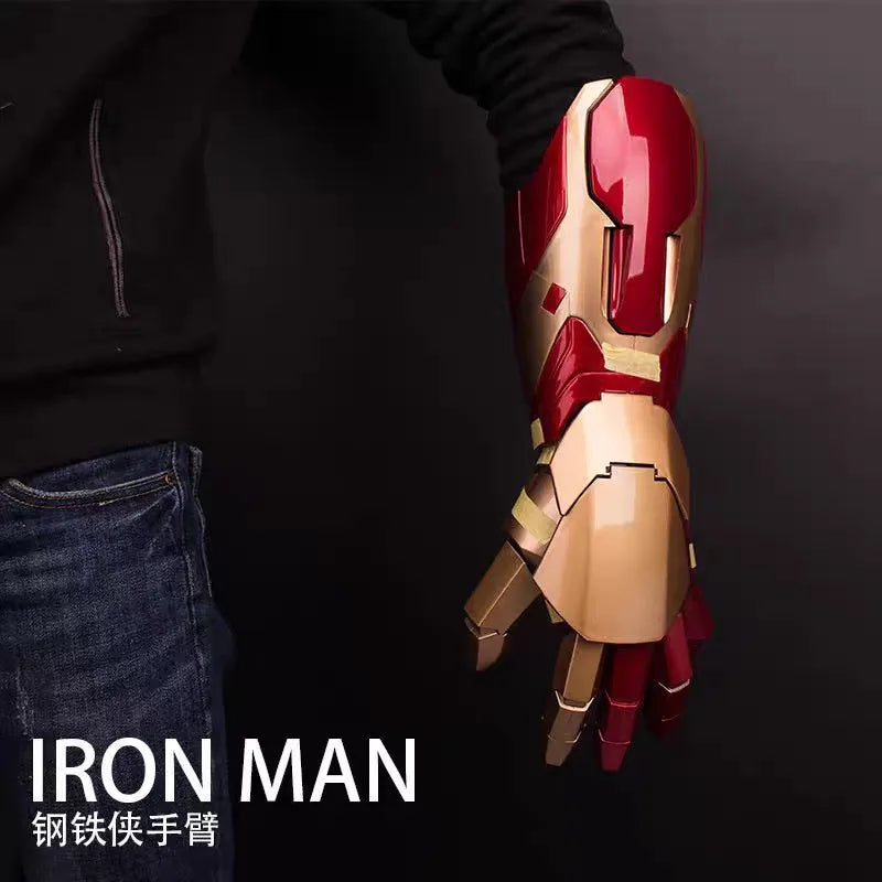 Mechanische arm Iron Man - Rode en gouden MK42-onderarm