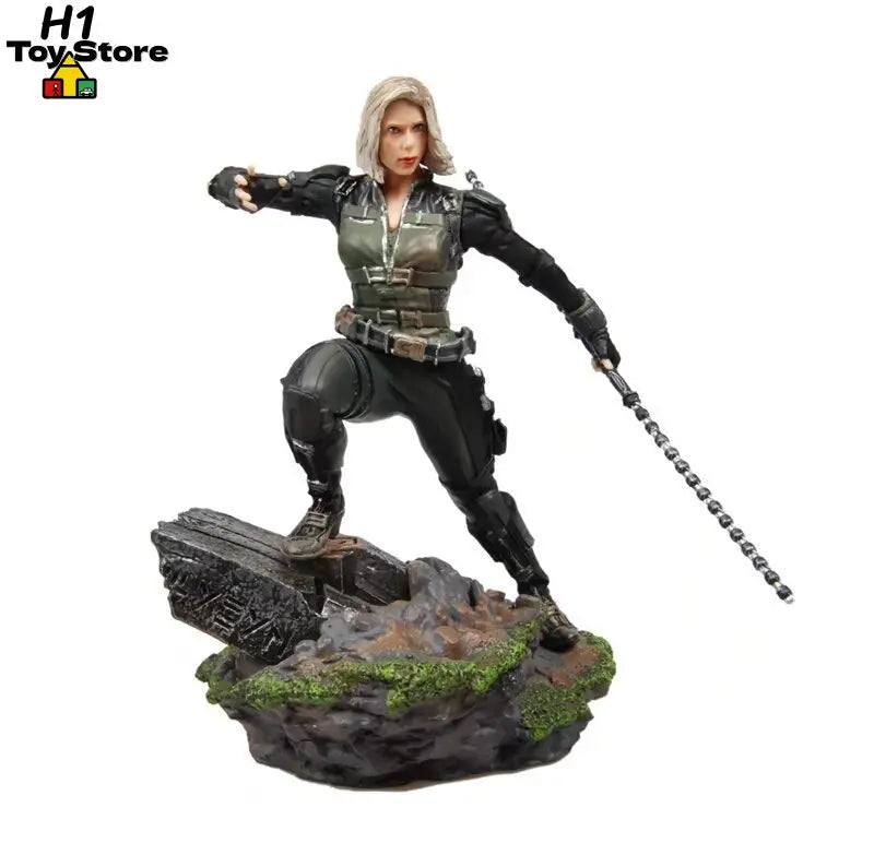 Avengers Black Widow-beeld - Scène 1/10 in collectorbox