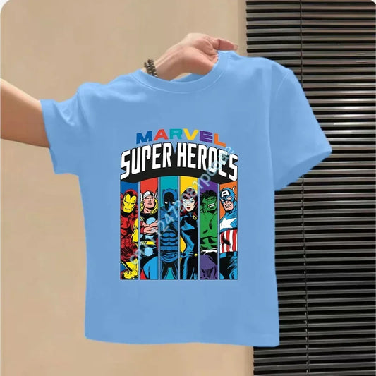 Avengers T-shirt voor kinderen met portretten van superhelden - hemelsblauw