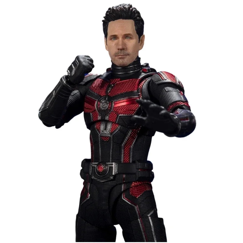 S.H.Figuarts Ant-Man-figuurtje - Bandai Quantumania, rood-zwart pak