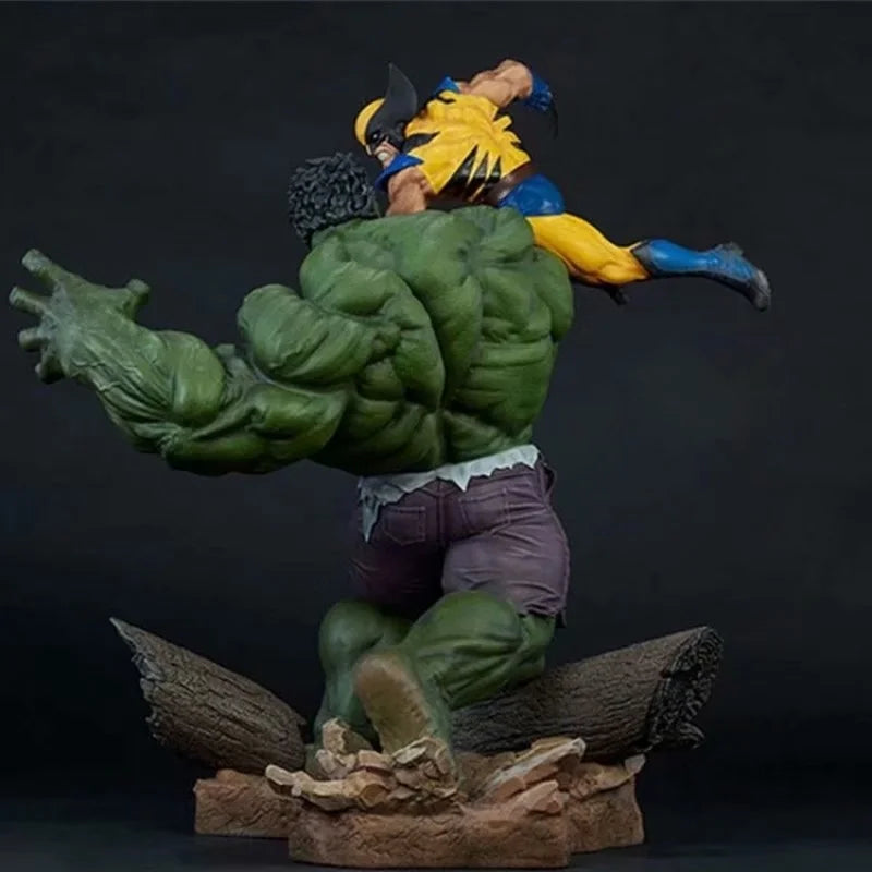 Hulk tegen Wolverine PVC-beeld - Collector-gevechtsscène