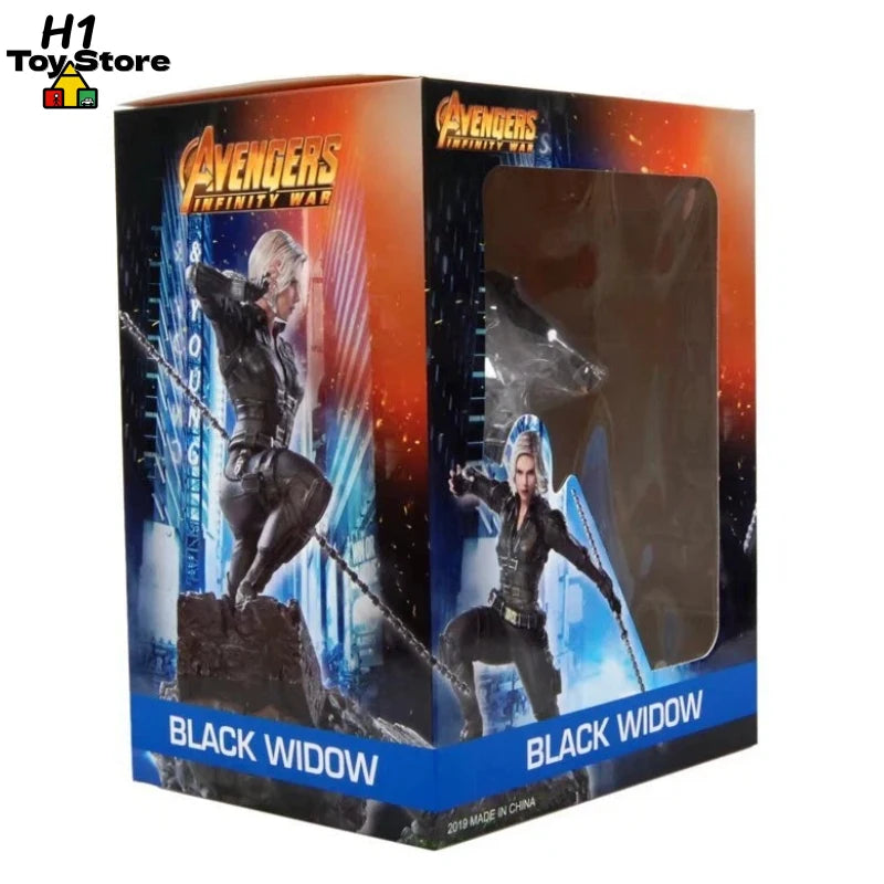 Avengers Black Widow-beeld - Scène 1/10 in collectorbox
