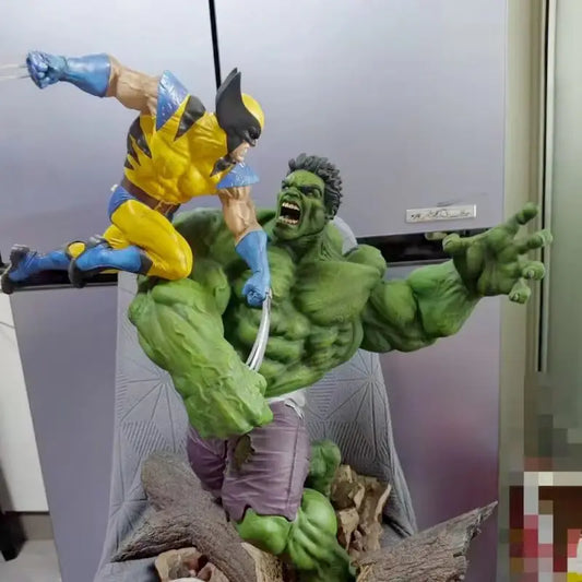 Hulk tegen Wolverine PVC-beeld - Collector-gevechtsscène