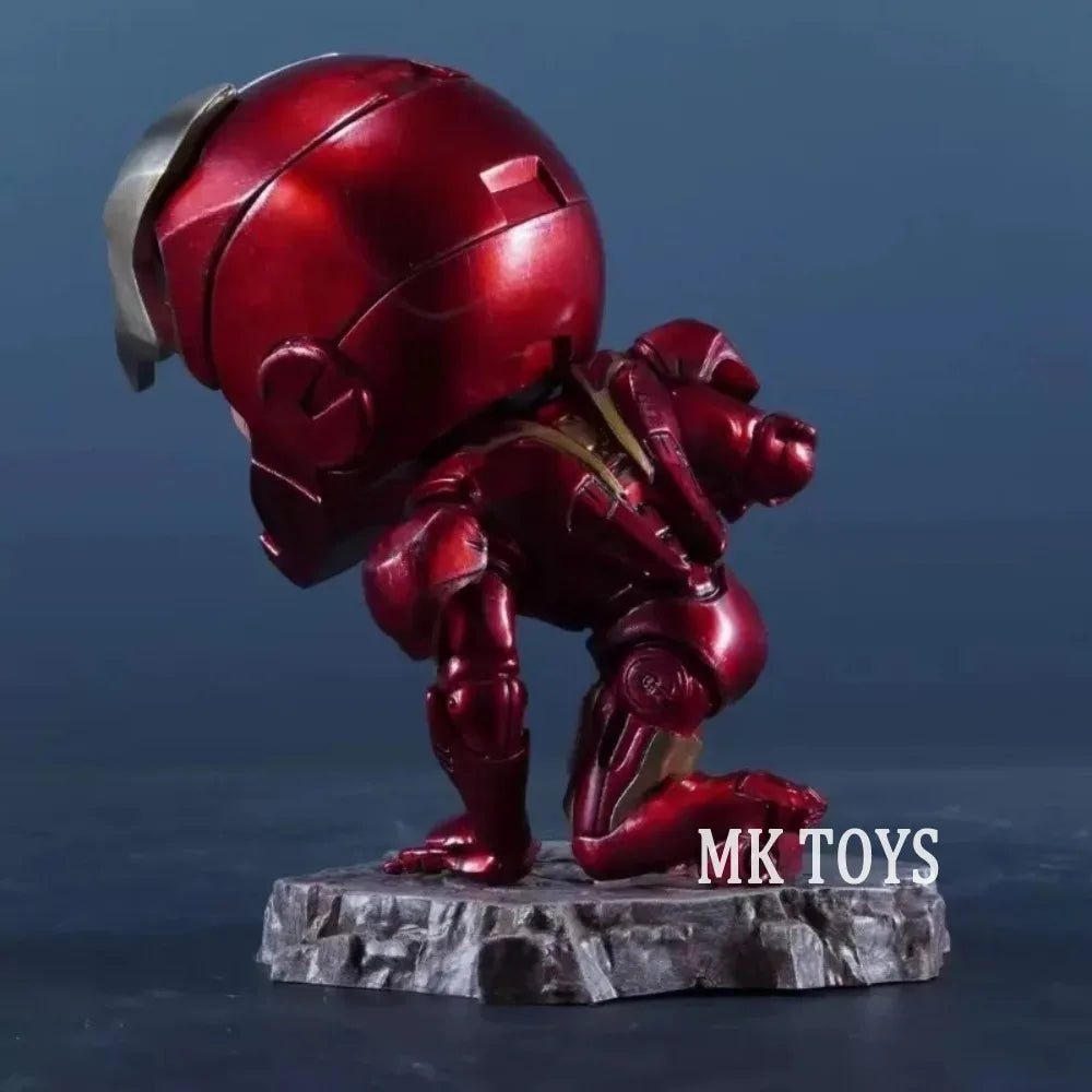 Chibi Iron Man-figuur op één knie - MK Toys, 13 cm