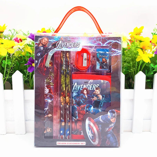 Avengers-schoolset - Gum, puntenslijper en notitieboekje