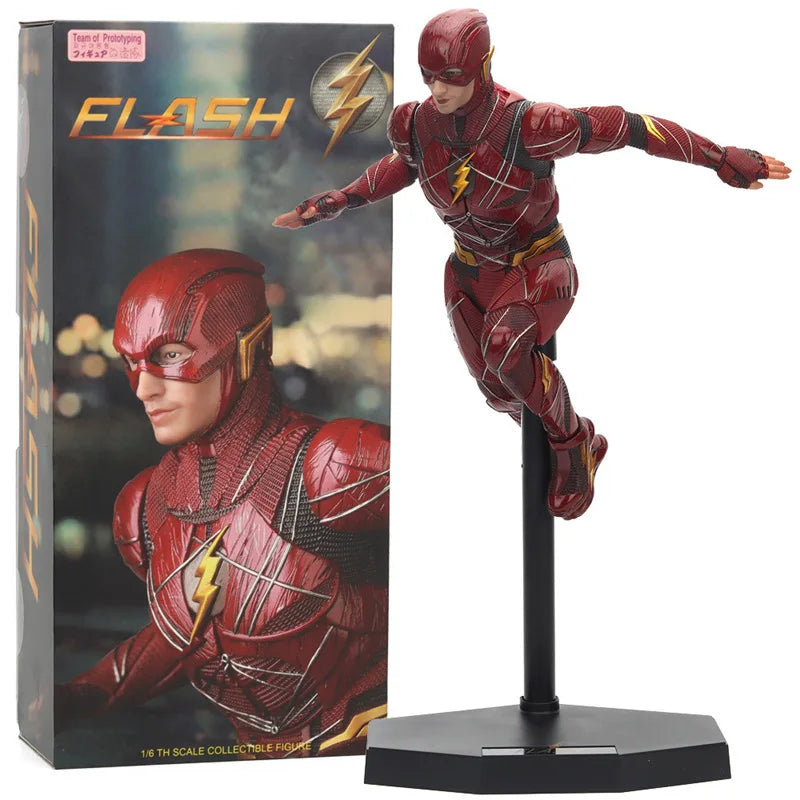 Collectorfiguur 1/6 Captain Marvel - Gouden energievuisten