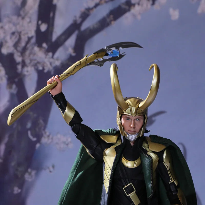 Loki 1/7 Deluxe Marvel-figuurtje - helm, scepter en verwisselbare handen