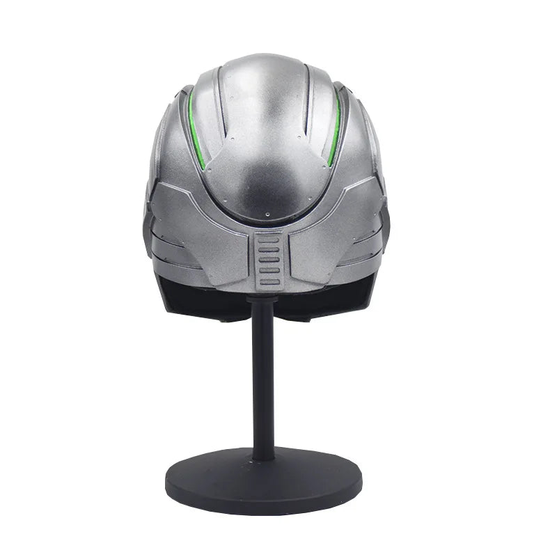 Doctor Doom-masker – metalen zilverkleurige helm met hoekig groen ontwerp