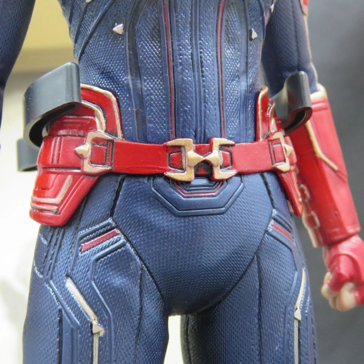 Statue Avengers Captain Marvel - Collection en PVC, boîte de 30 cm