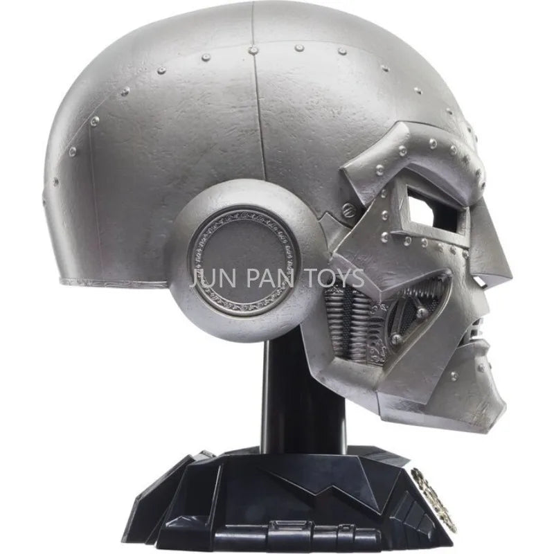 Casque cosplay Doctor Doom - Réplique premium en métal Marvel Legends